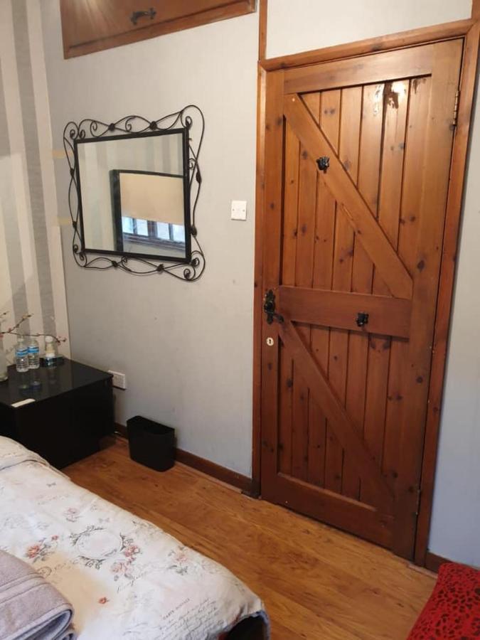 Master Room Near Heathrow London Exterior photo